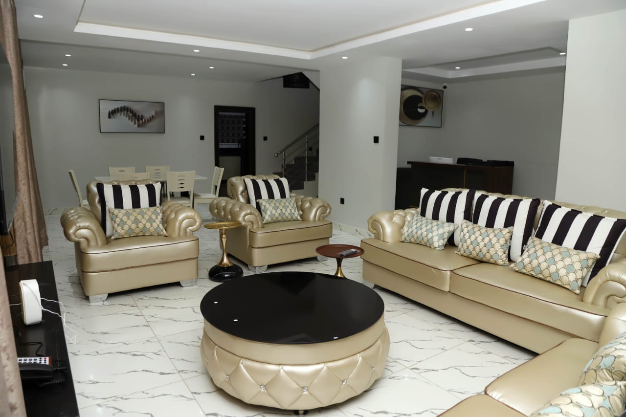 anibex luxe apartment