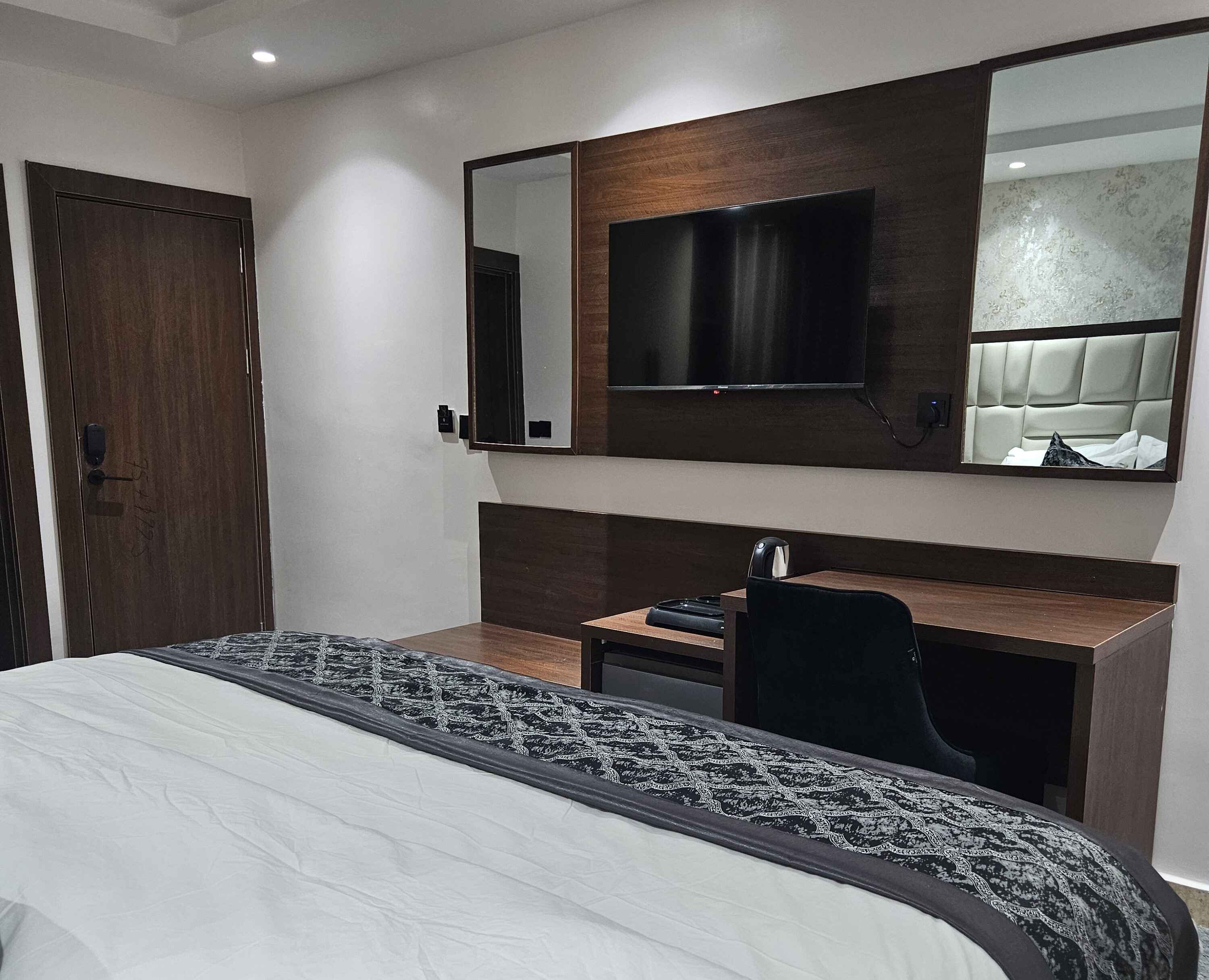 Anibex Luxe Apartment